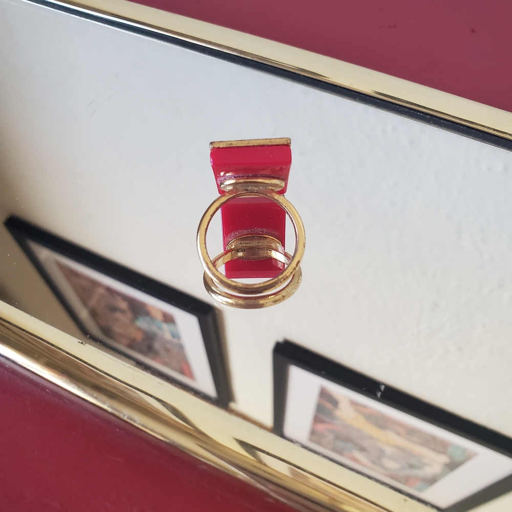 French Connection Red Rectangle Ring - Picture 3 of 8